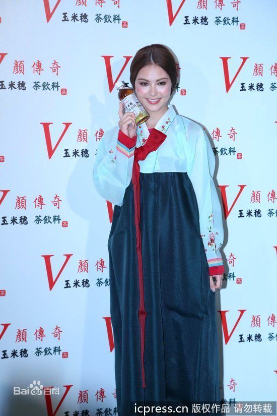 昆凌(Hannah Quinlivan)出席活动图片图集