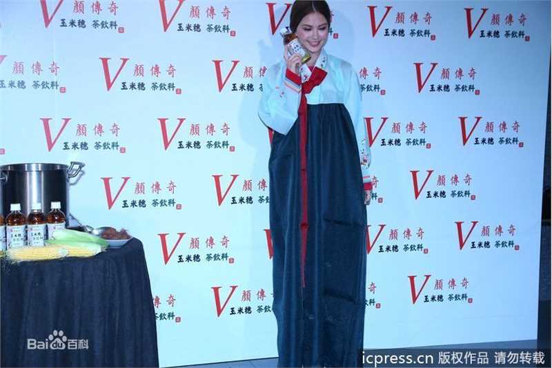 昆凌(Hannah Quinlivan)出席活动图片图集