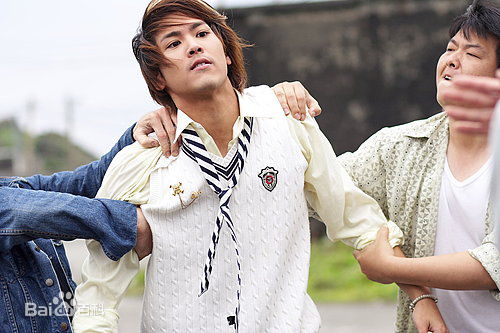 陈德烈影视中的前后照片