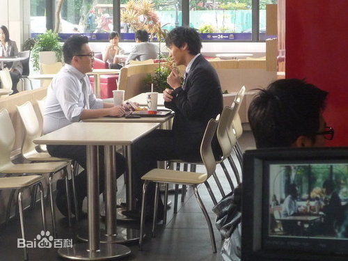 陈德烈影视中的前后照片