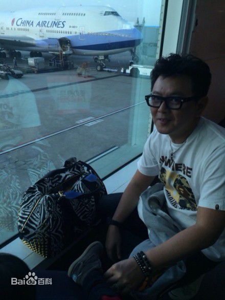 庹宗康近照图片图集