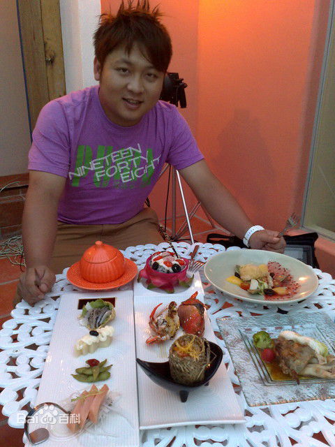 林郁智生活照图片图册