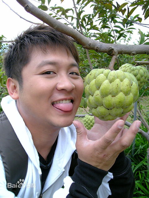 林郁智生活照图片图册