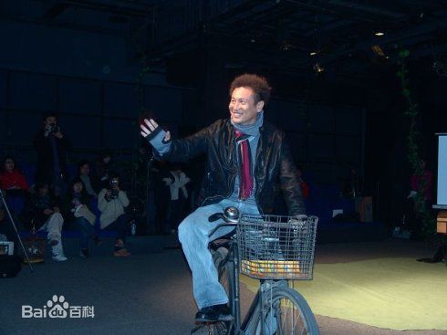 张世(Shi Zhang)出席活动生活照