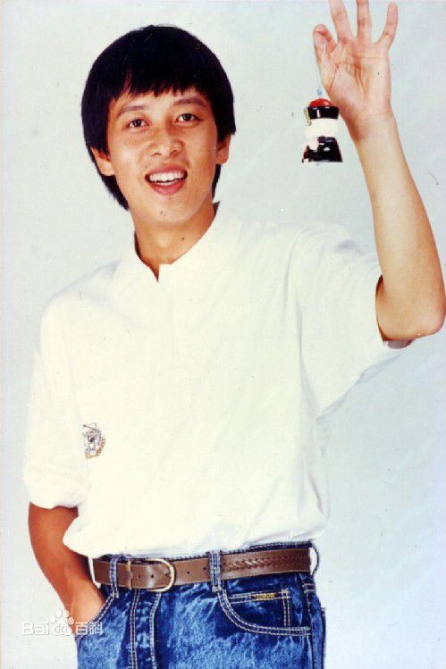 高清张雨生(Tom Zhang)在1988《天天想你》专辑照中的图集