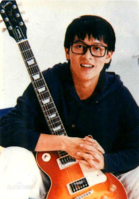 高清张雨生(Tom Zhang)在1988《天天想你》专辑照中的图集