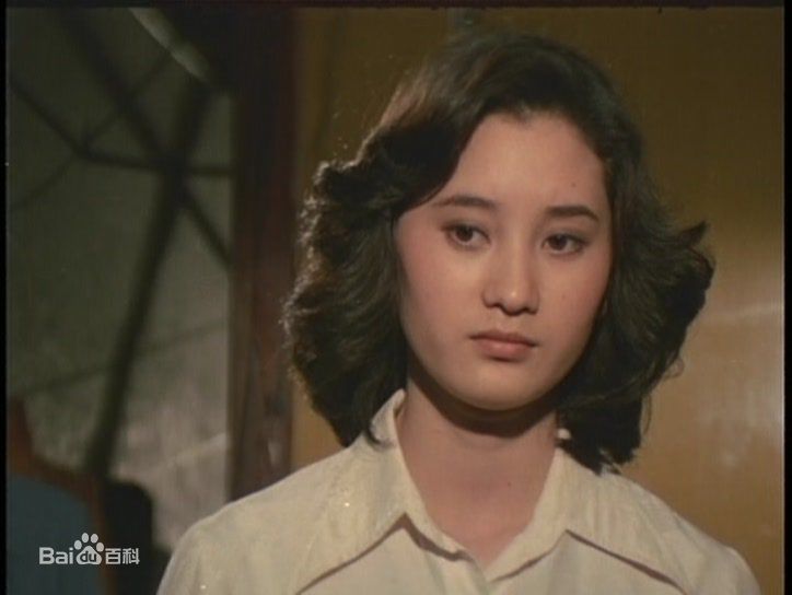 最新苏明明壁纸