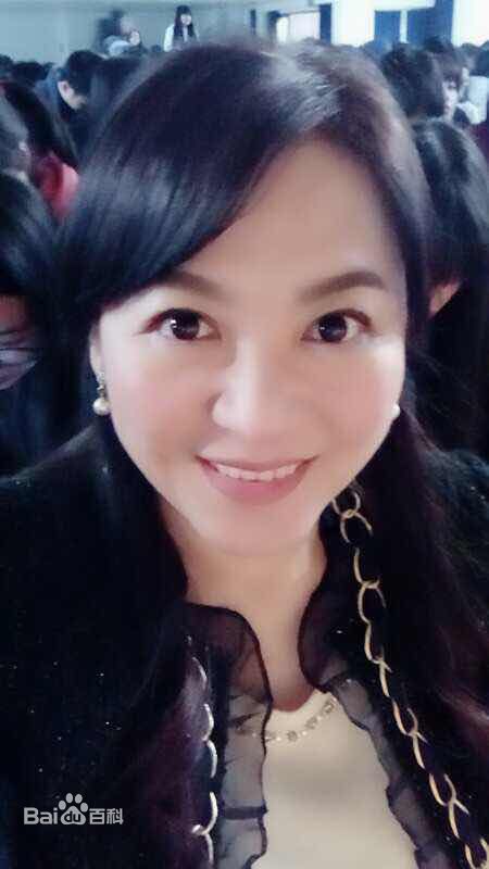 杨洁玫(Yang Jiemei)近期照片素颜照相册