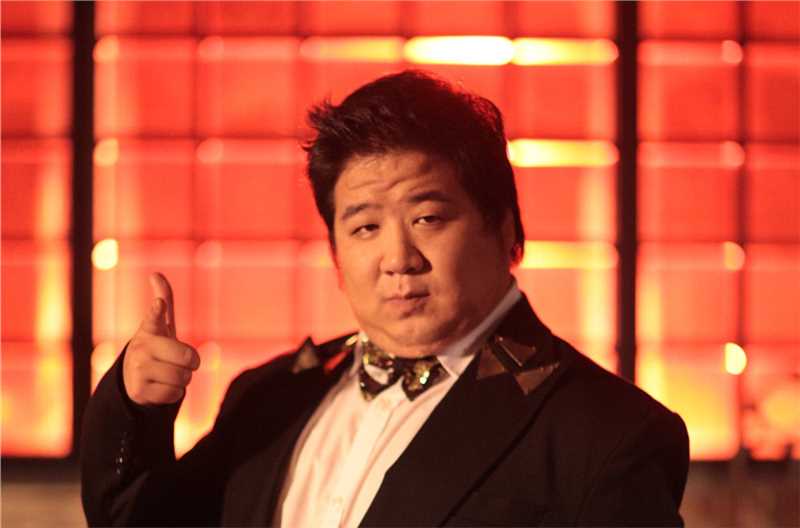 高清吴海龙图片