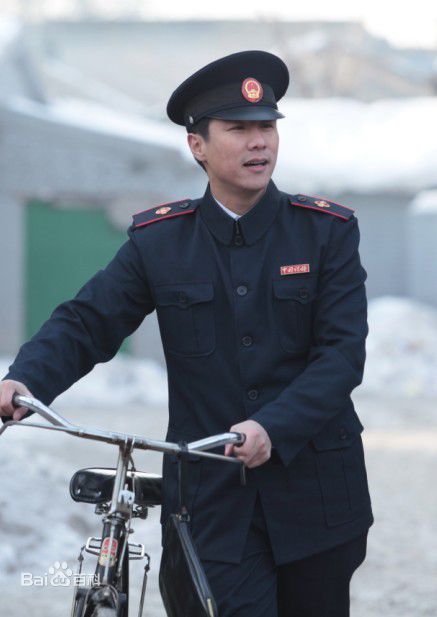 李少飞工作照图册