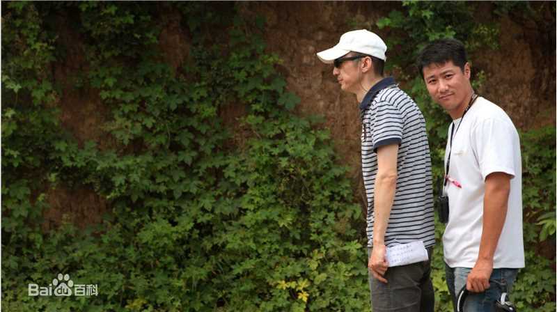 李少飞工作照图册