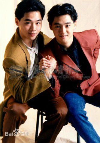 宋达民(Vence)和双胞胎哥哥宋逸民性感图片图集