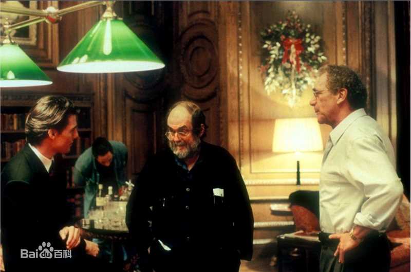 最新斯坦利·库布里克(Stanley Kubrick)在执导最后一部电影《大开眼戒》中的壁纸