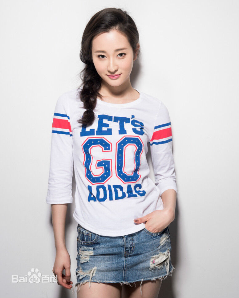 吕星辰高清图集