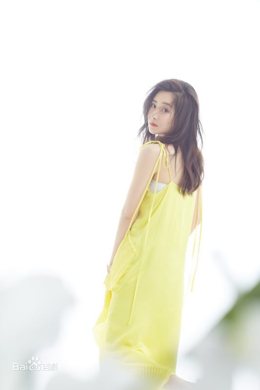 吕星辰高清照图册