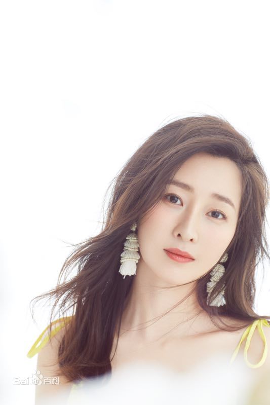 高清吕星辰性感图片