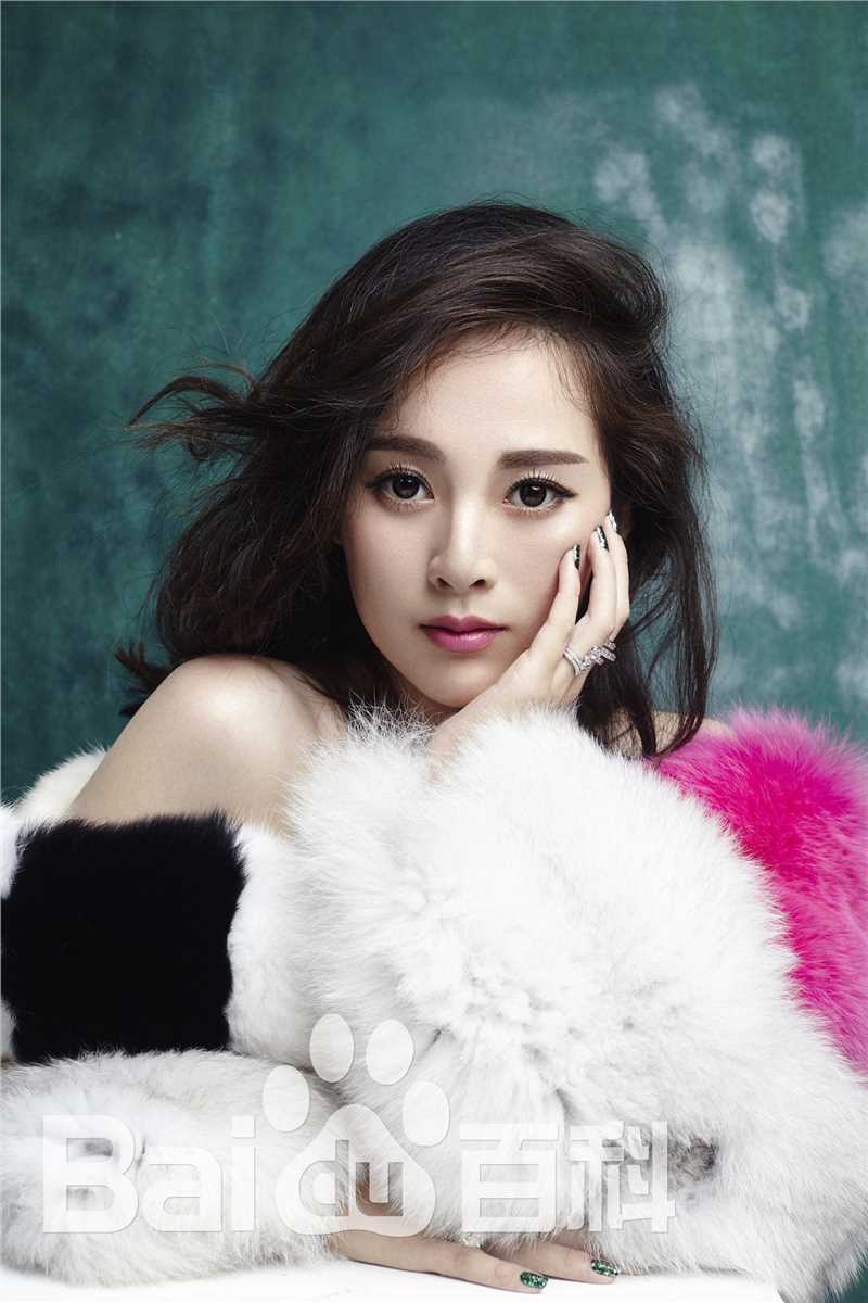 最新刘梓娇(liuzijiao)性感图片