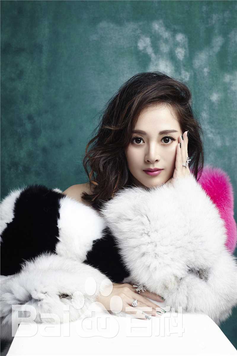 最新刘梓娇(liuzijiao)性感图片