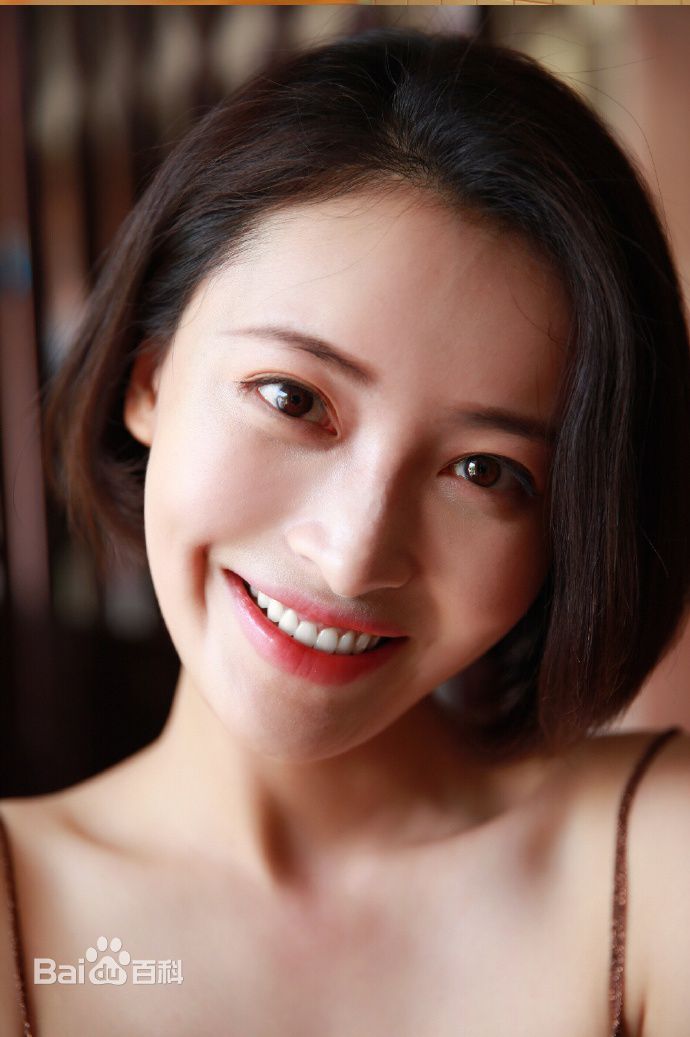 杨菲洋(Yolanda)最新图集