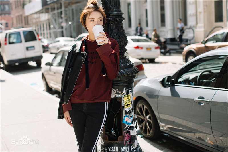 杨菲洋(Yolanda)街拍前后照片