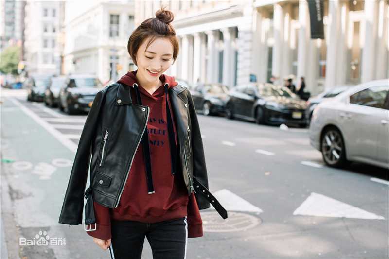 杨菲洋(Yolanda)街拍前后照片