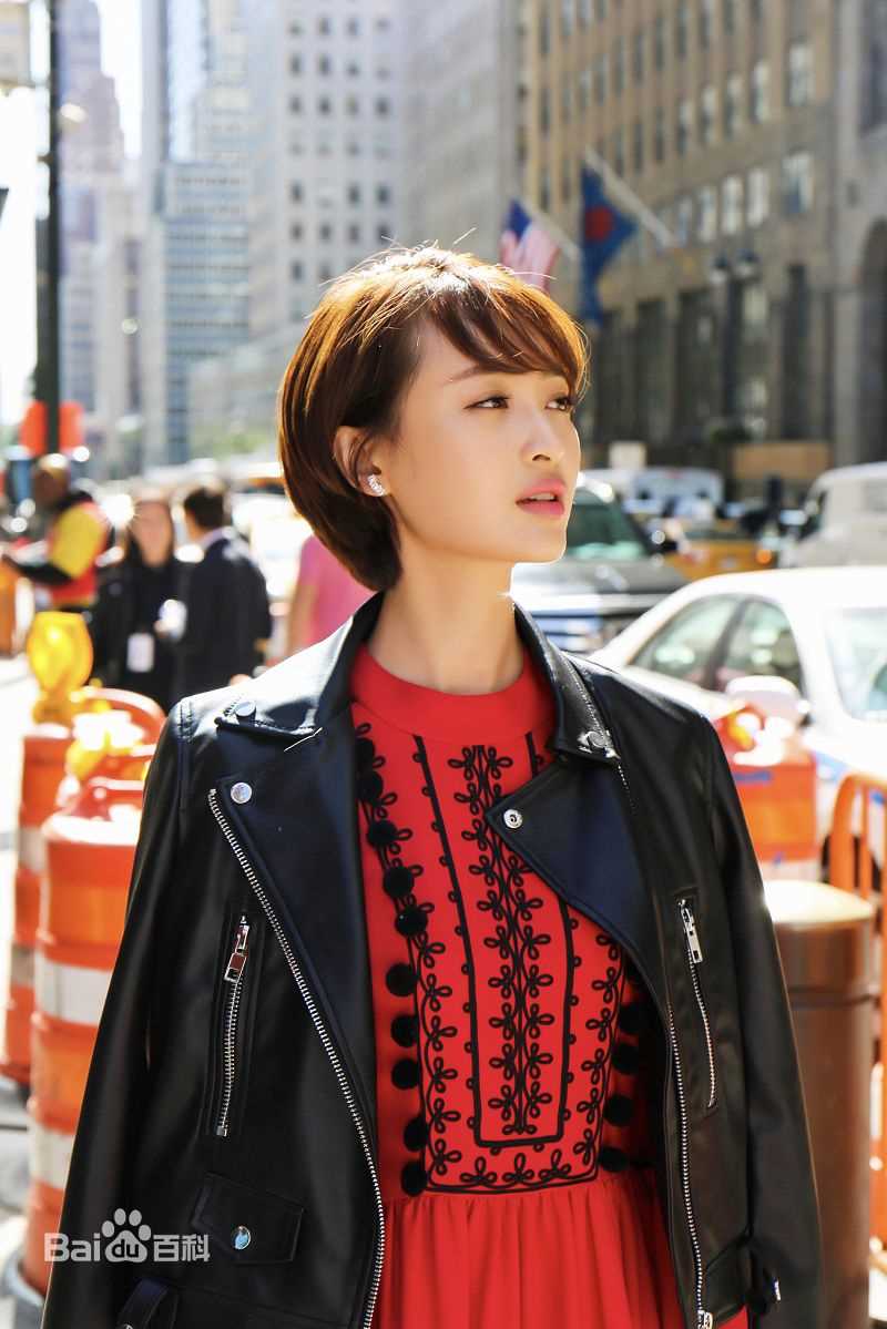 杨菲洋(Yolanda)街拍前后照片