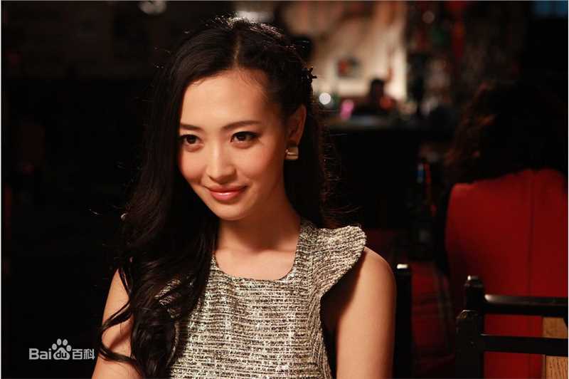 高清杨菲洋(Yolanda)在《整垮前男友》饰华琴中的图集