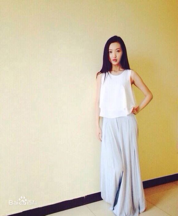 最全杨菲洋(Yolanda)在《我是奋青》饰白果中的相册