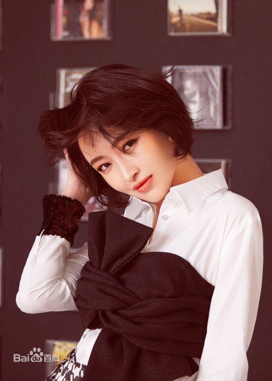 杨菲洋(Yolanda)概述图册生活照