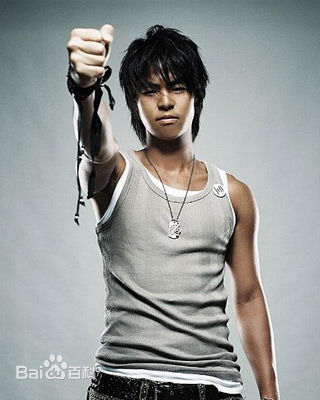 柯有伦(Alan Kuo)前后照片