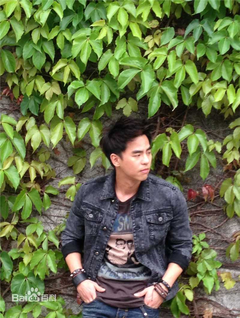 柯有伦(Alan Kuo)前后照片