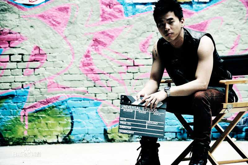 柯有伦(Alan Kuo)前后照片