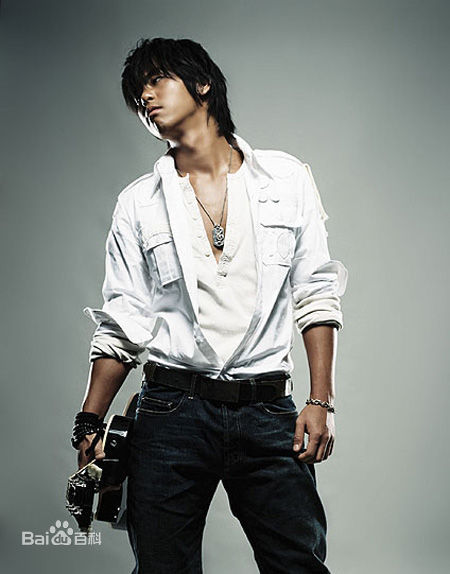 柯有伦(Alan Kuo)前后照片