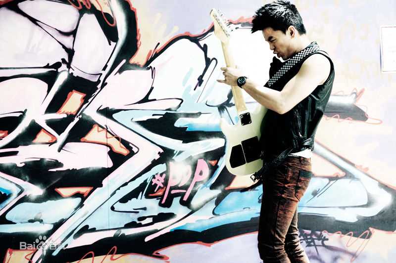 柯有伦(Alan Kuo)前后照片