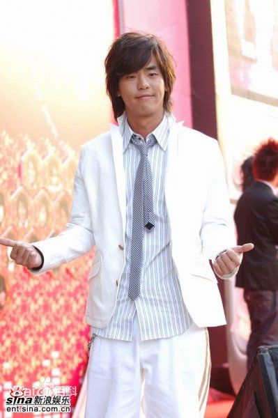 柯有伦(Alan Kuo)前后照片