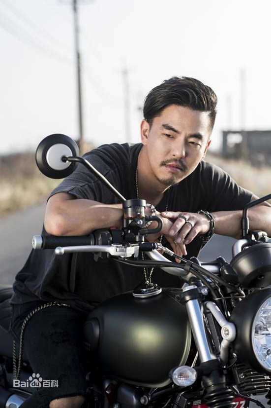 最优质柯有伦(Alan Kuo)生活照