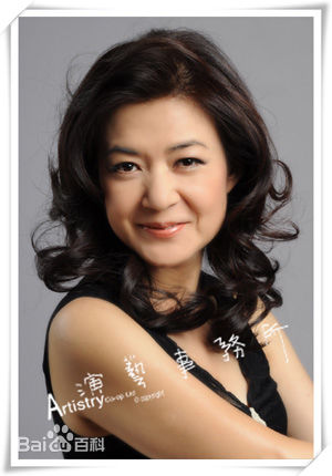 最新潘芳芳(Lily Poon)性感图片