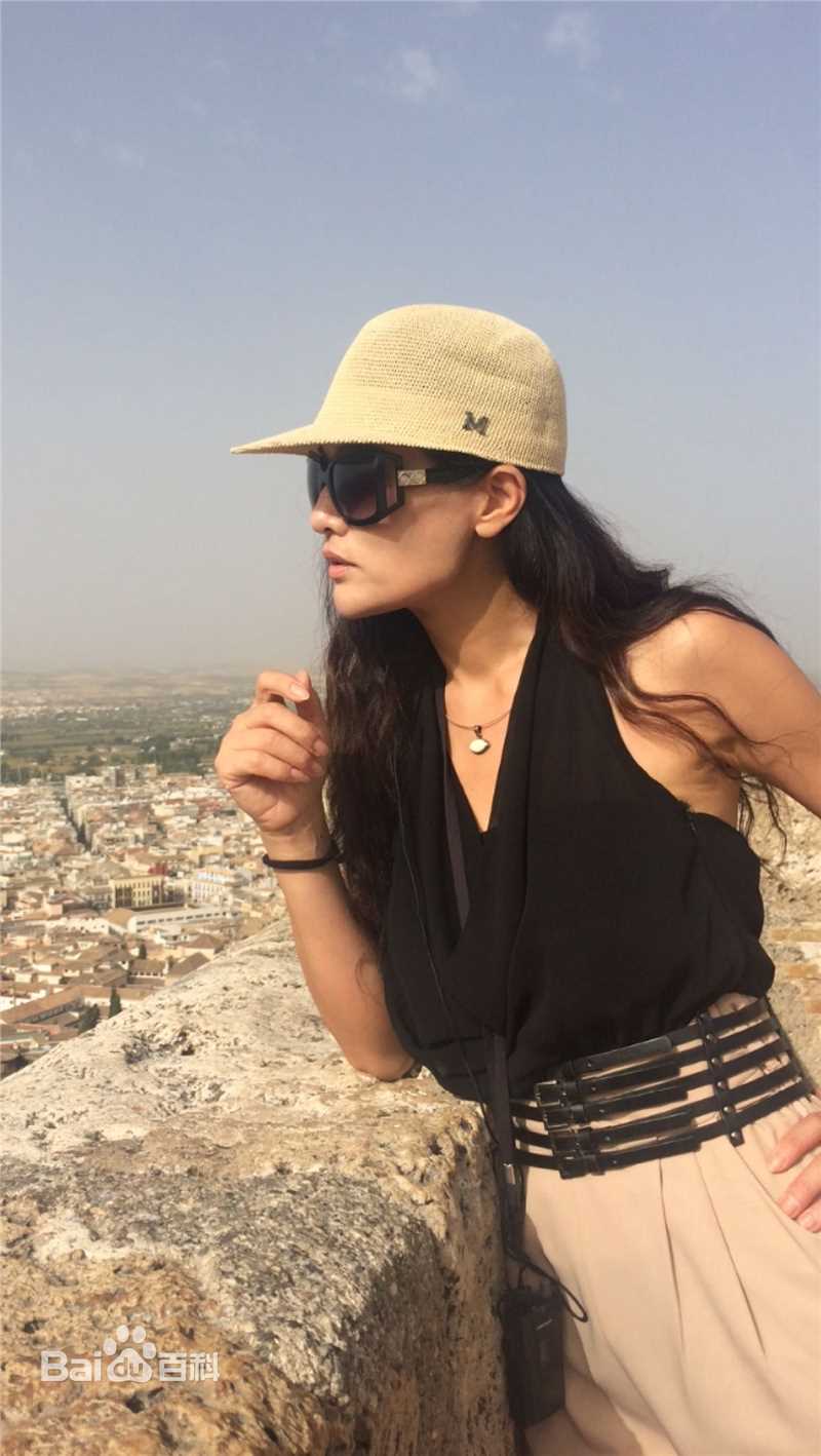 童彤(Terrna)童荣庆素颜照相册