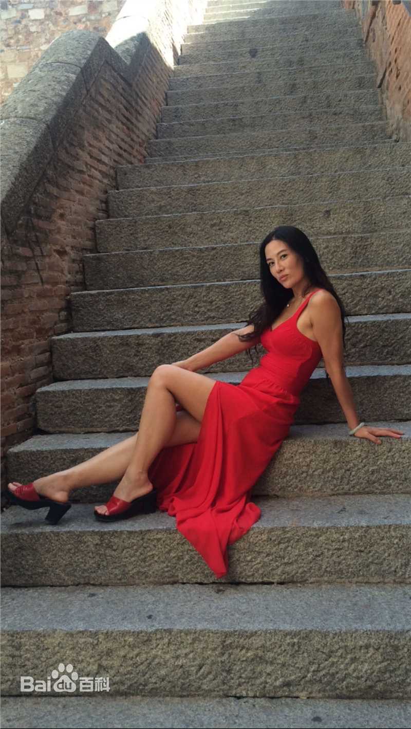 童彤(Terrna)童荣庆素颜照相册