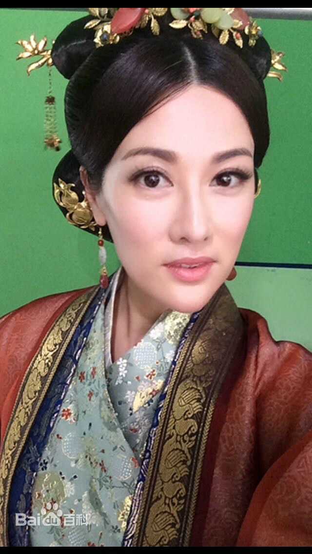 童彤(Terrna)童荣庆前后照片