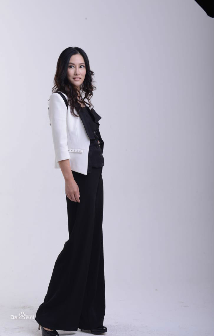 童彤(Terrna)童荣庆前后照片