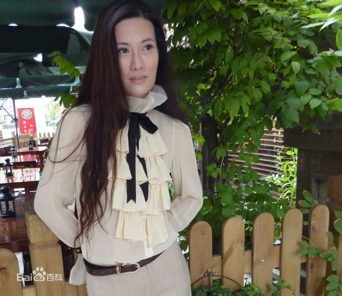 童彤(Terrna)童荣庆前后照片