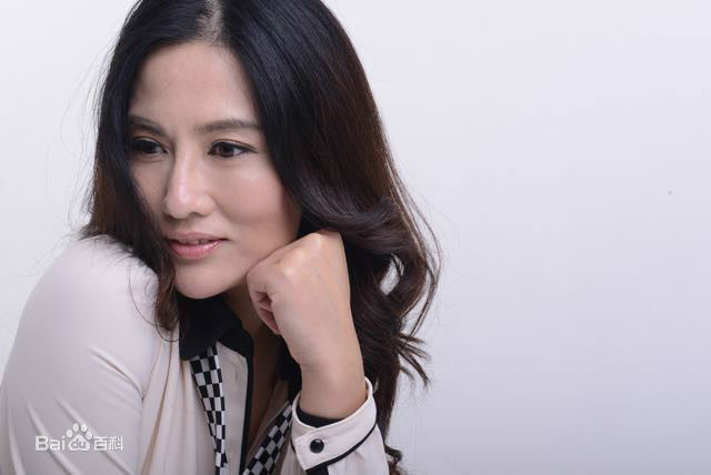 童彤(Terrna)童荣庆前后照片