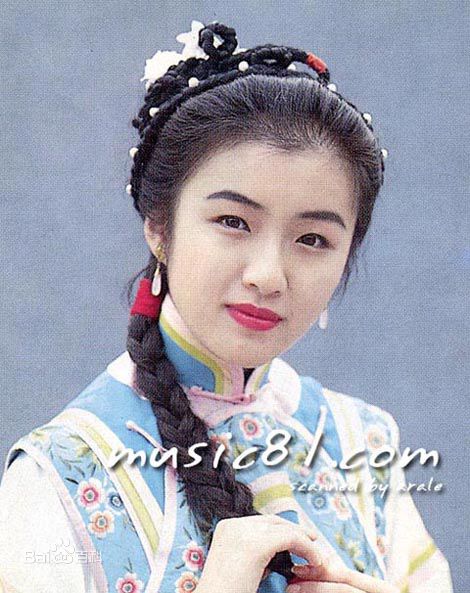 何婉盈剧照和演唱歌曲照片