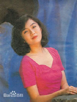 最优质何婉盈生活照