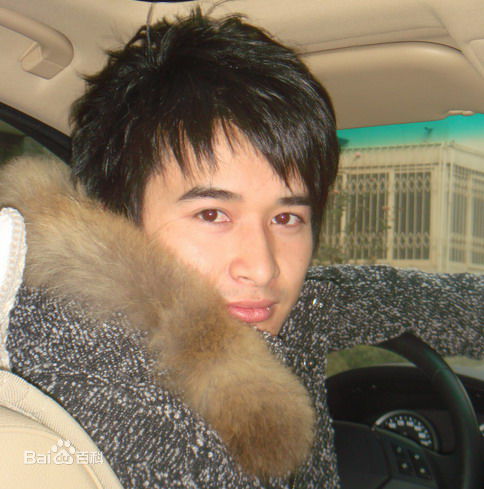 最优质肖明玉生活照