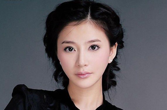 最新陈坚红性感图片