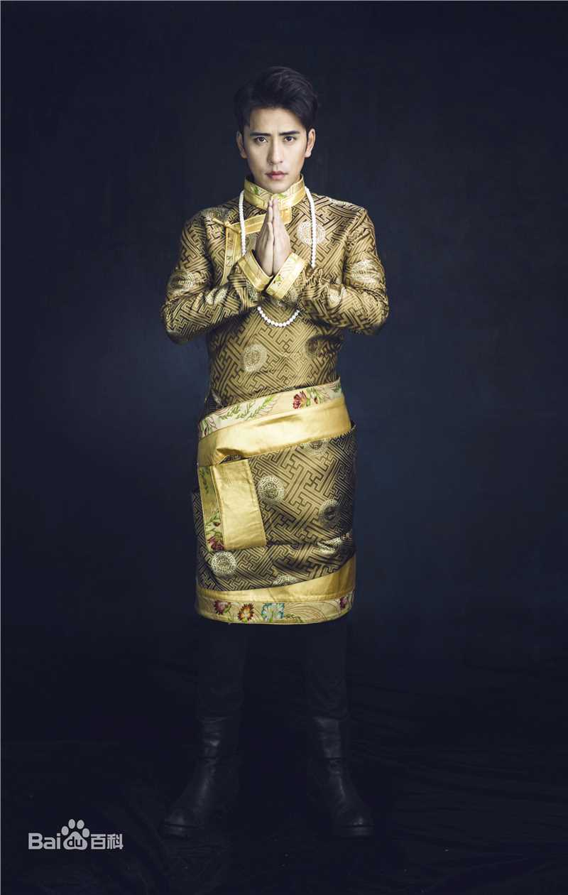 扎西顿珠艺术照图片图集