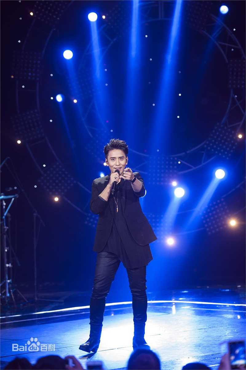 精选扎西顿珠在扎西在央视成功举办《幸福等待》个人演唱会中的图册