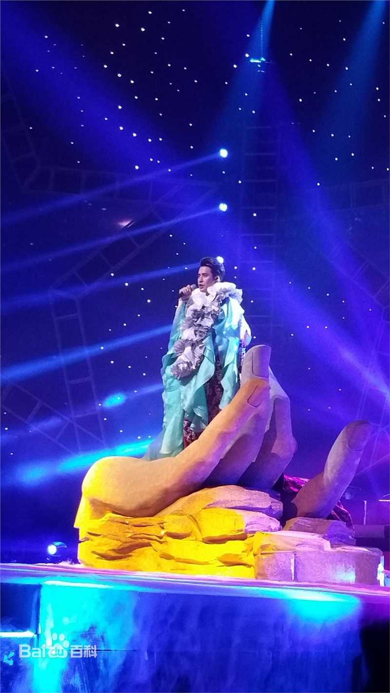 扎西顿珠扎西参加央视星光大道超级版的比赛素颜照相册